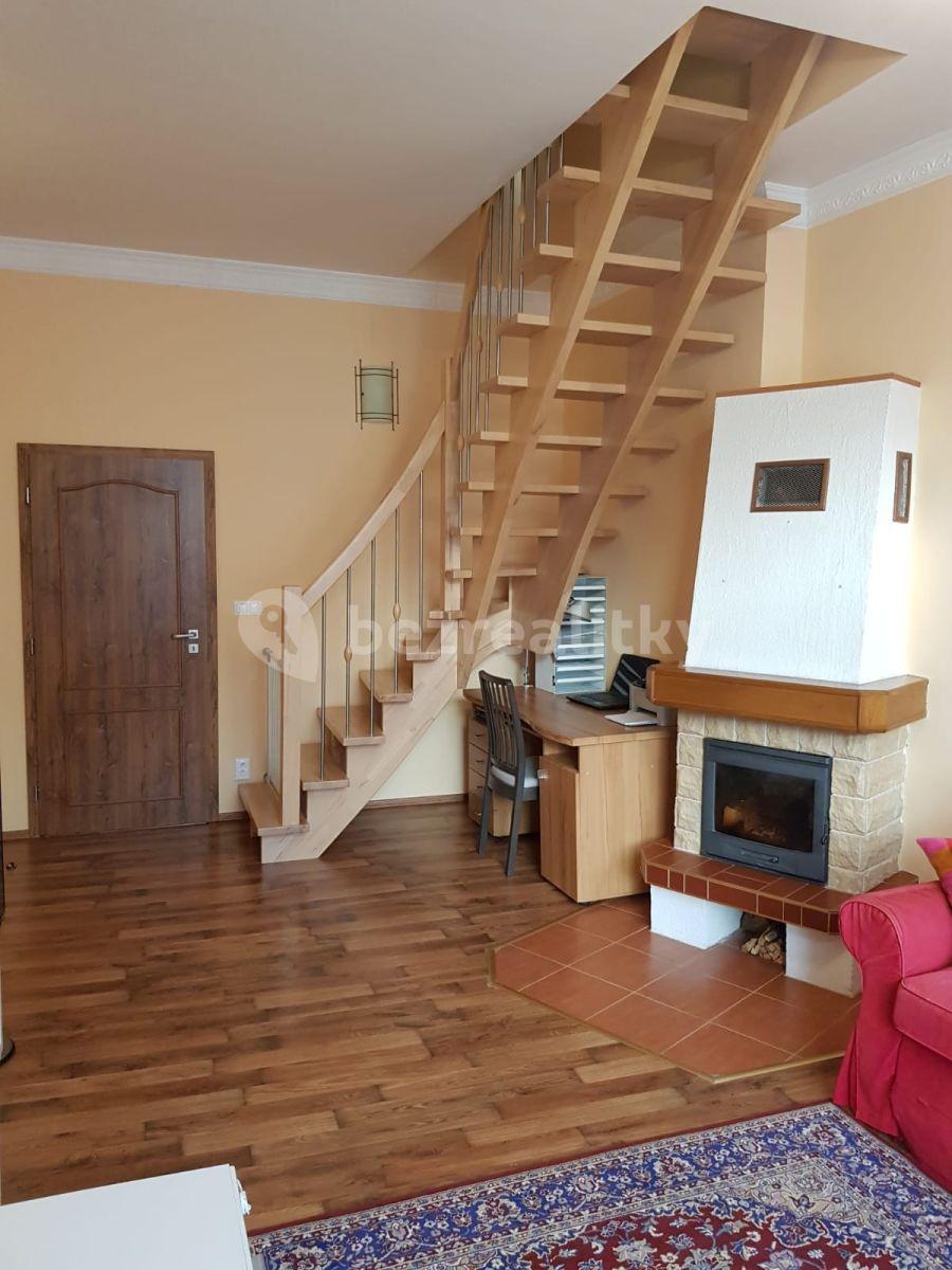 Prodej bytu 3+1 85 m², Moravská, Karlovy Vary, Karlovarský kraj