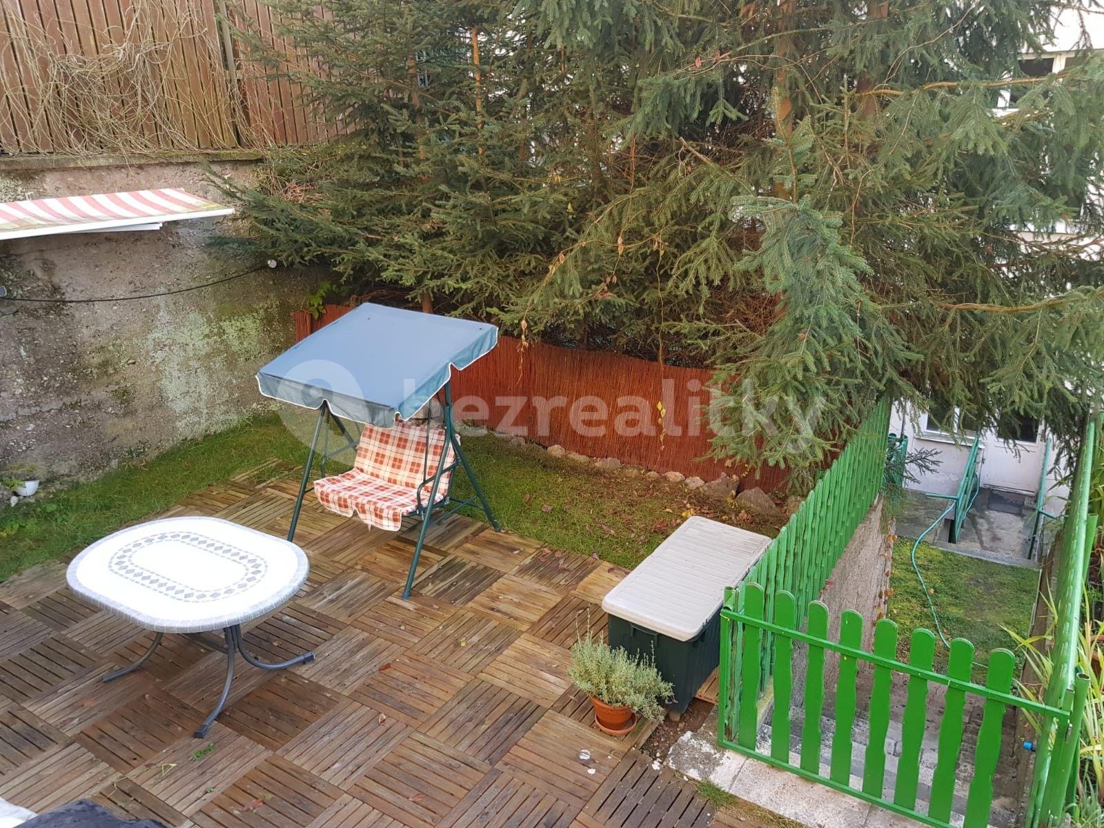 Prodej bytu 3+1 85 m², Moravská, Karlovy Vary, Karlovarský kraj