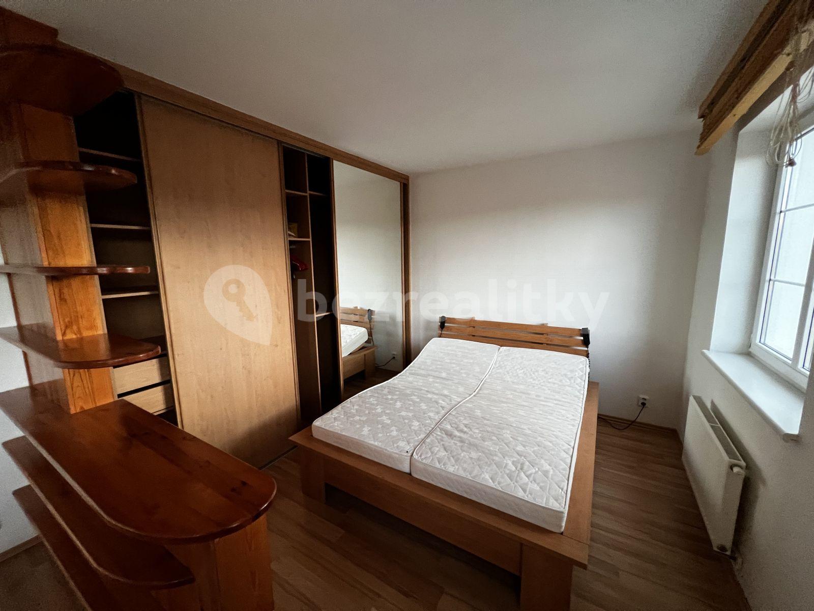 Pronájem bytu 1+kk 65 m², Žlutá, Brno, Jihomoravský kraj