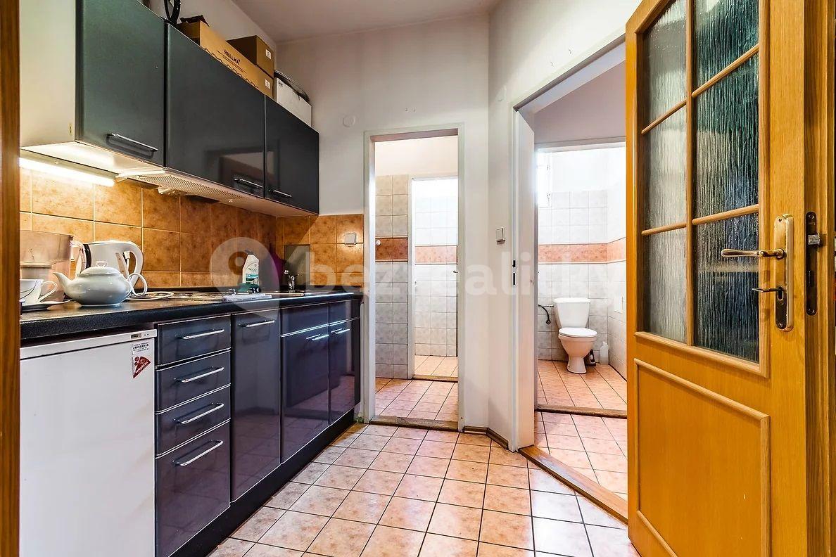 Pronájem bytu 5+kk 130 m², Velehradská, Praha, Praha