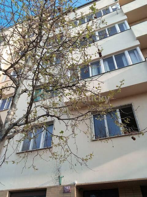 Pronájem bytu 2+kk 52 m², Šrobárova, Praha, Praha