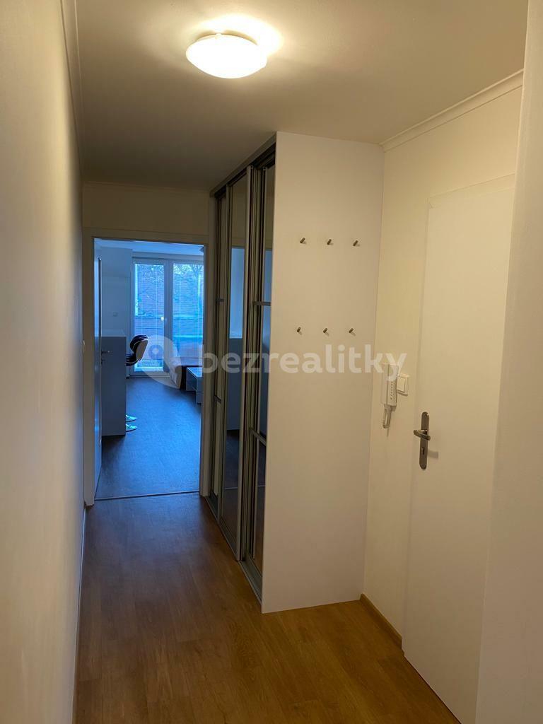 Pronájem bytu 2+kk 44 m², Valchařská, Brno, Jihomoravský kraj