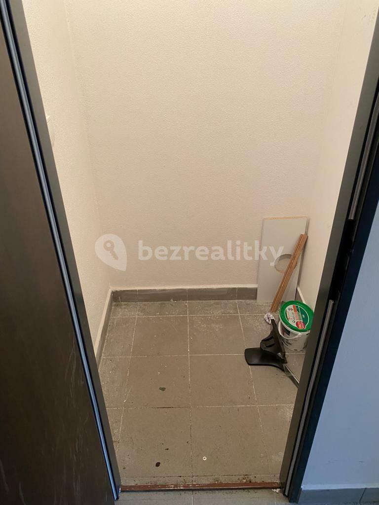 Pronájem bytu 2+kk 44 m², Valchařská, Brno, Jihomoravský kraj