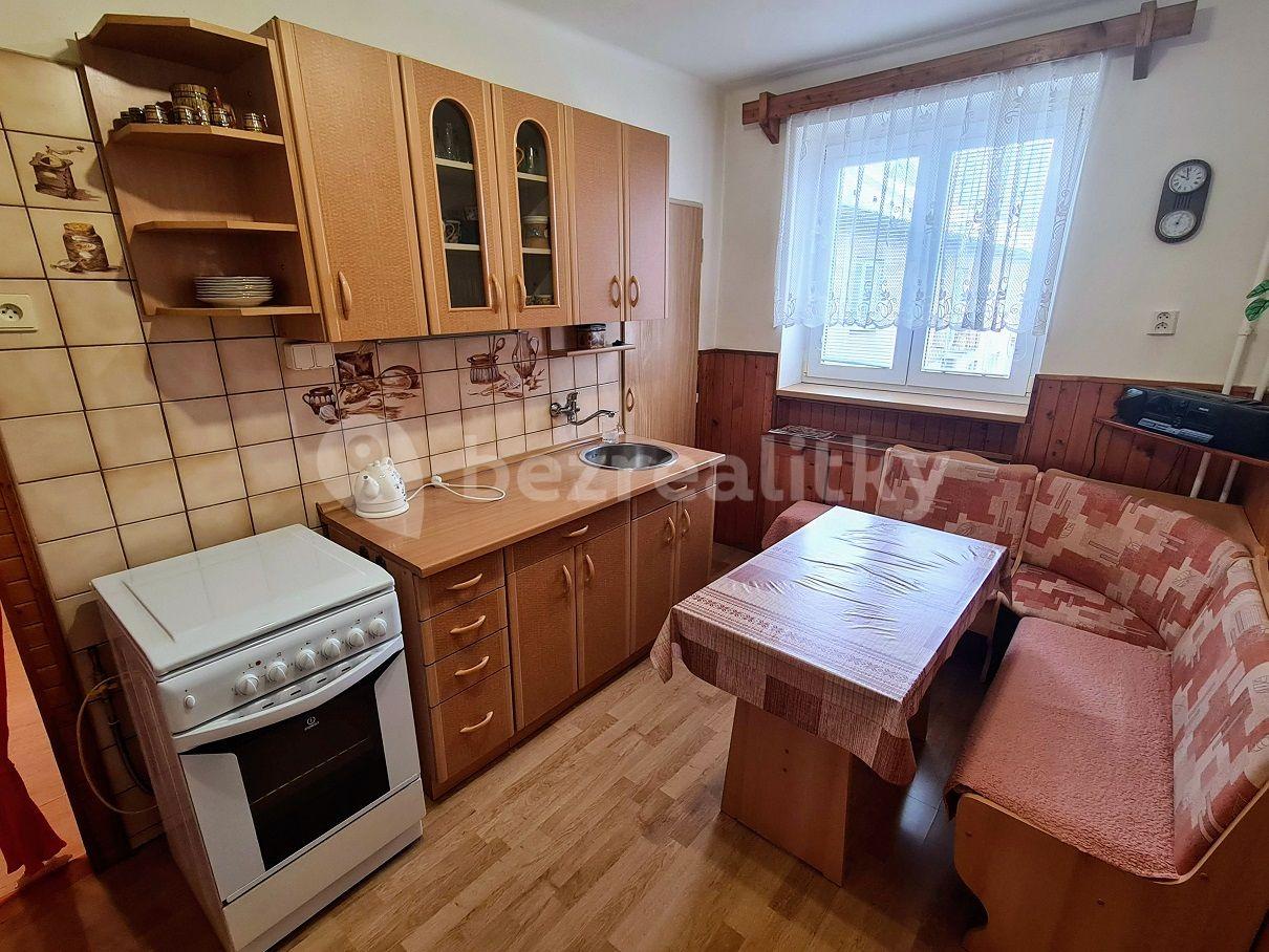 Pronájem bytu 2+1 60 m², Helsinská, Kladno, Středočeský kraj