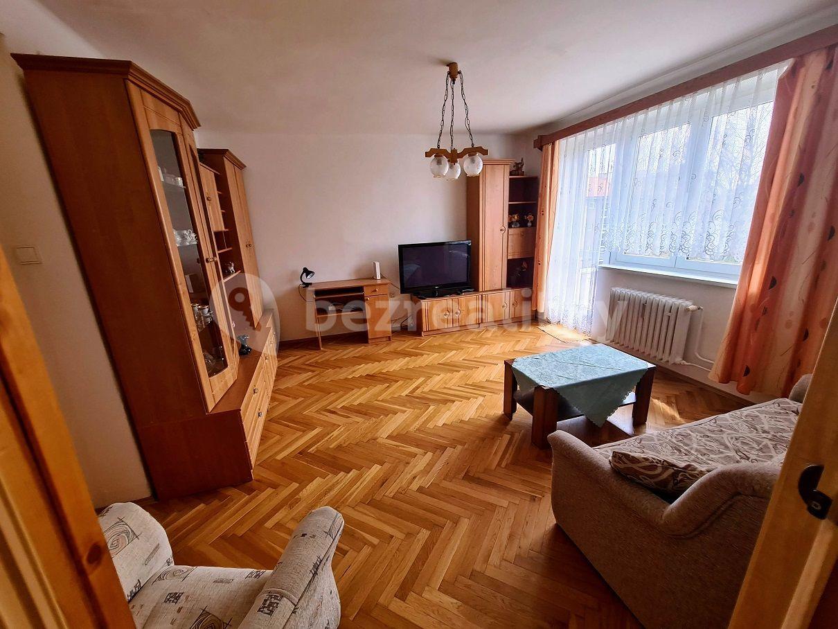 Pronájem bytu 2+1 60 m², Helsinská, Kladno, Středočeský kraj