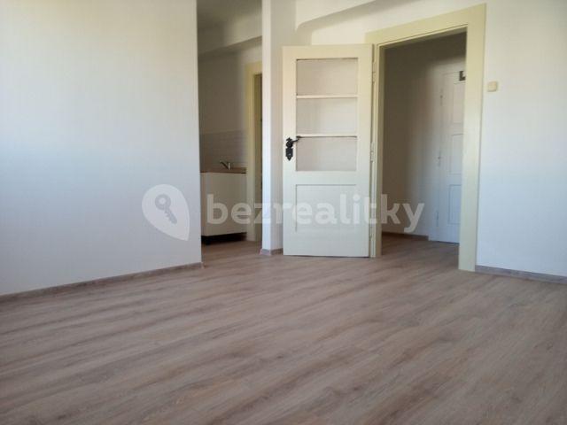 Pronájem bytu 2+kk 31 m², Osadní, Praha, Praha