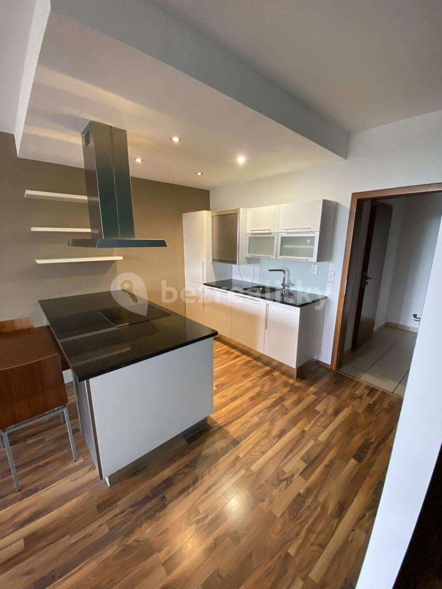 Pronájem bytu 1+kk 54 m², Litoměřická, Praha, Praha