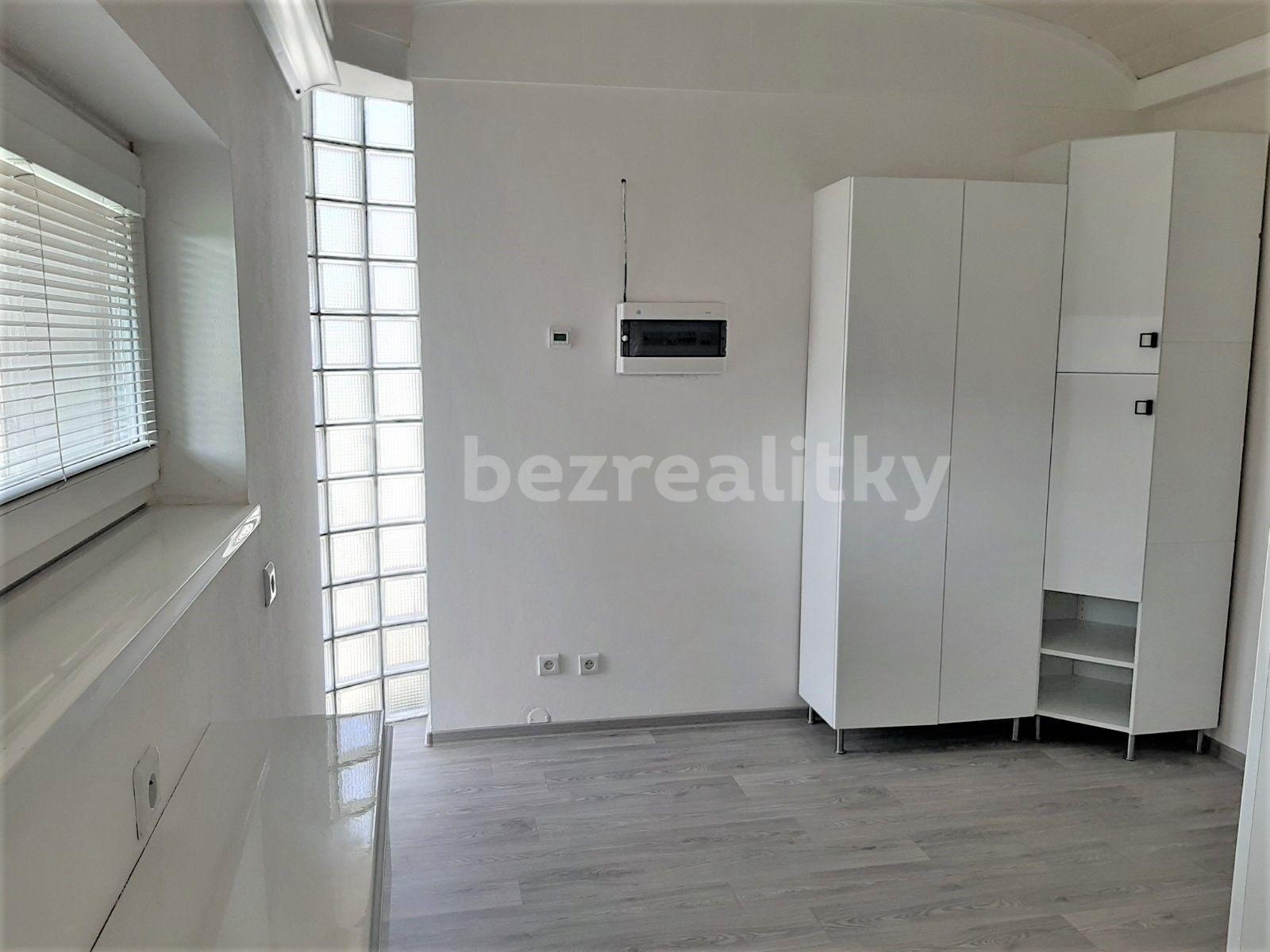 Pronájem bytu 2+kk 45 m², U Stojanu, Praha, Praha