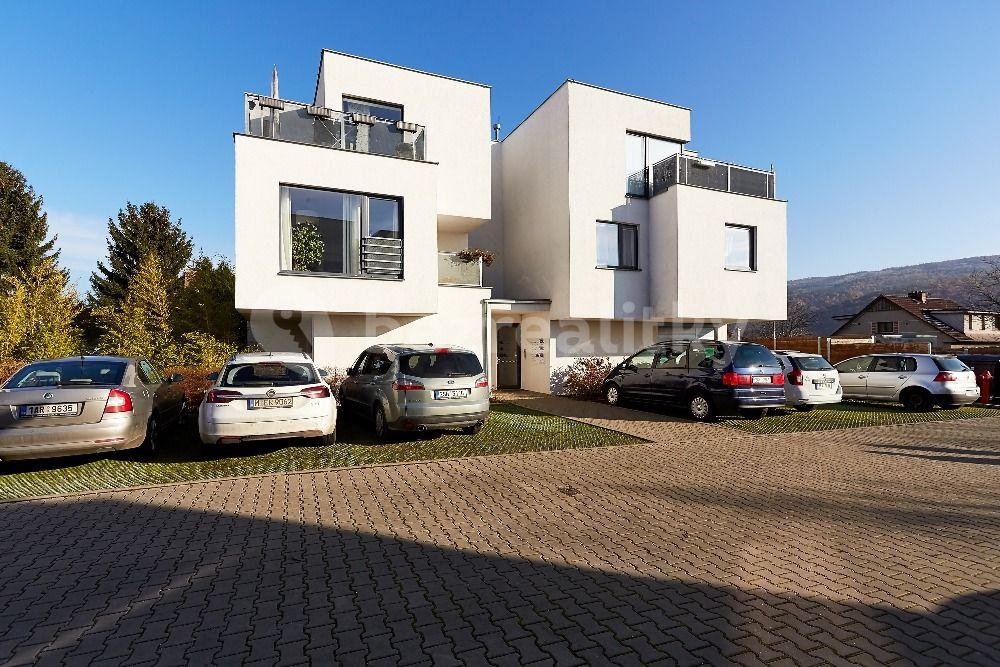 Pronájem bytu 2+kk 75 m², Karlštejnská, Lety, Středočeský kraj