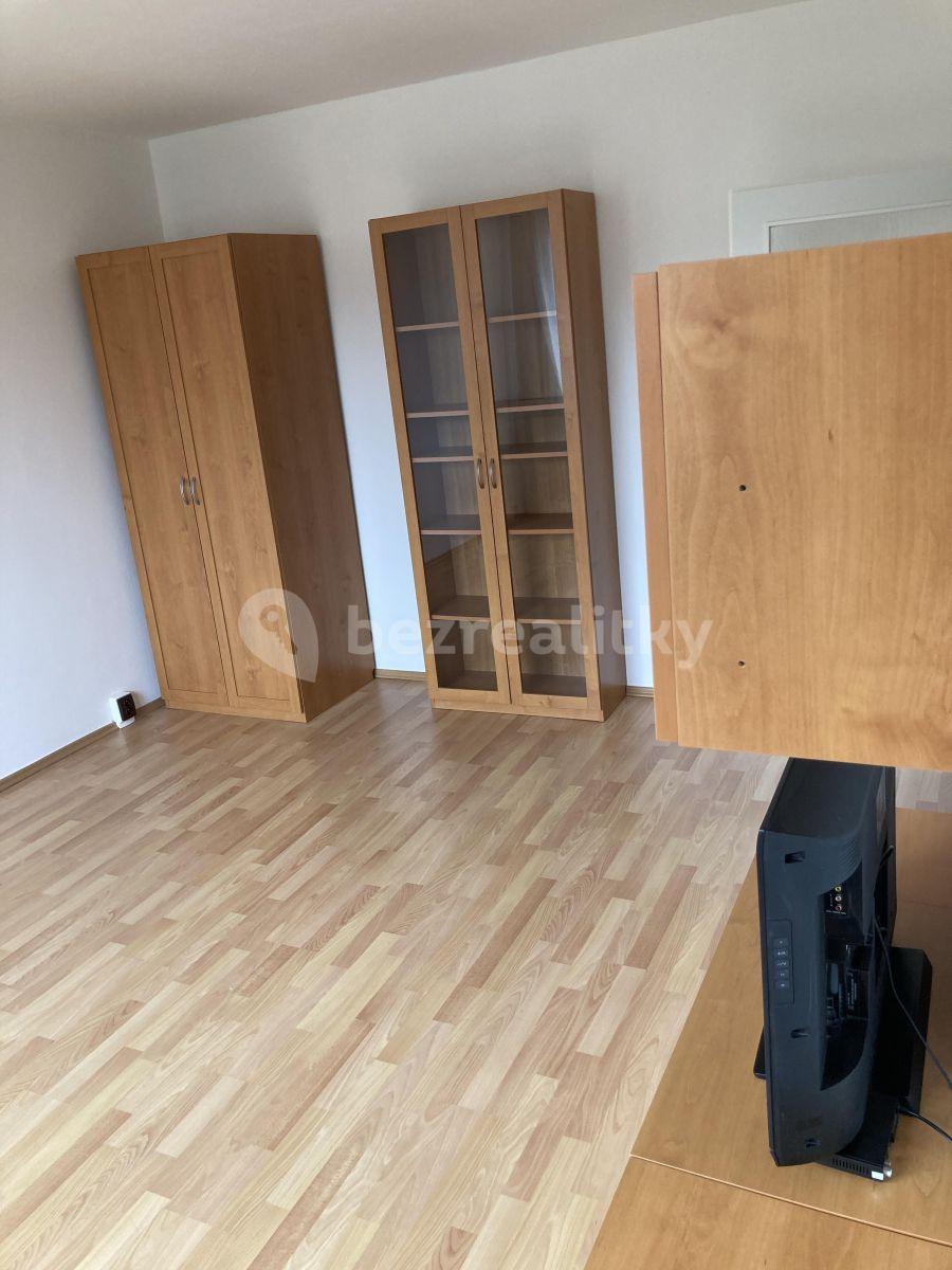 Pronájem bytu 1+1 30 m², Varnsdorfská, Praha, Praha