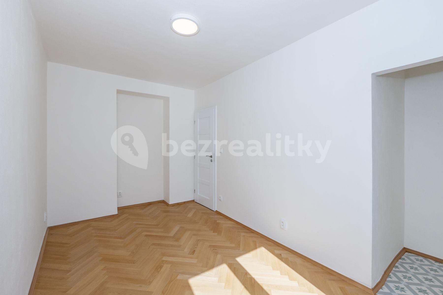 Pronájem bytu 3+kk 65 m², Dukelská, Odolena Voda, Středočeský kraj