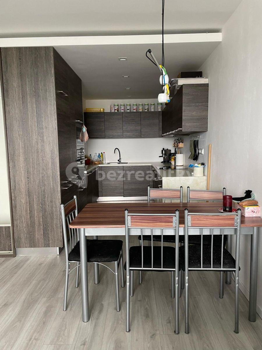 Pronájem bytu 3+kk 67 m², Klírova, Praha, Praha