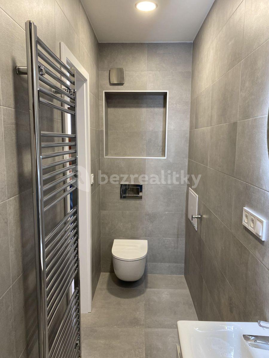 Pronájem bytu 2+kk 56 m², Růžová, Praha, Praha