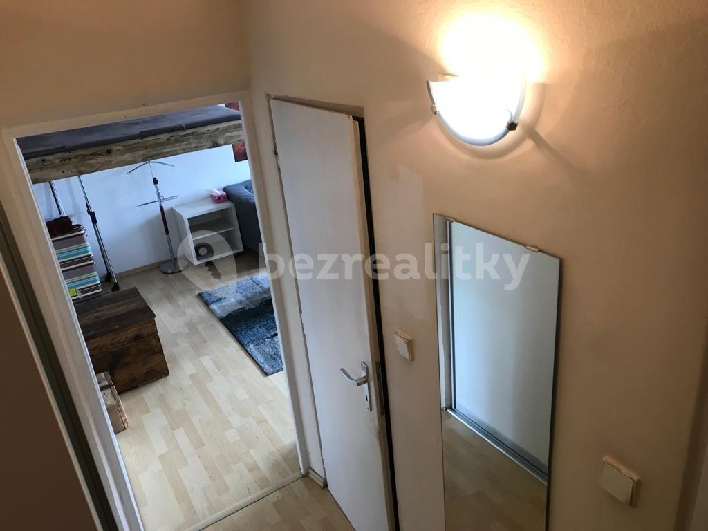 Pronájem bytu 1+1 44 m², Karlova Ves, Bratislavský kraj