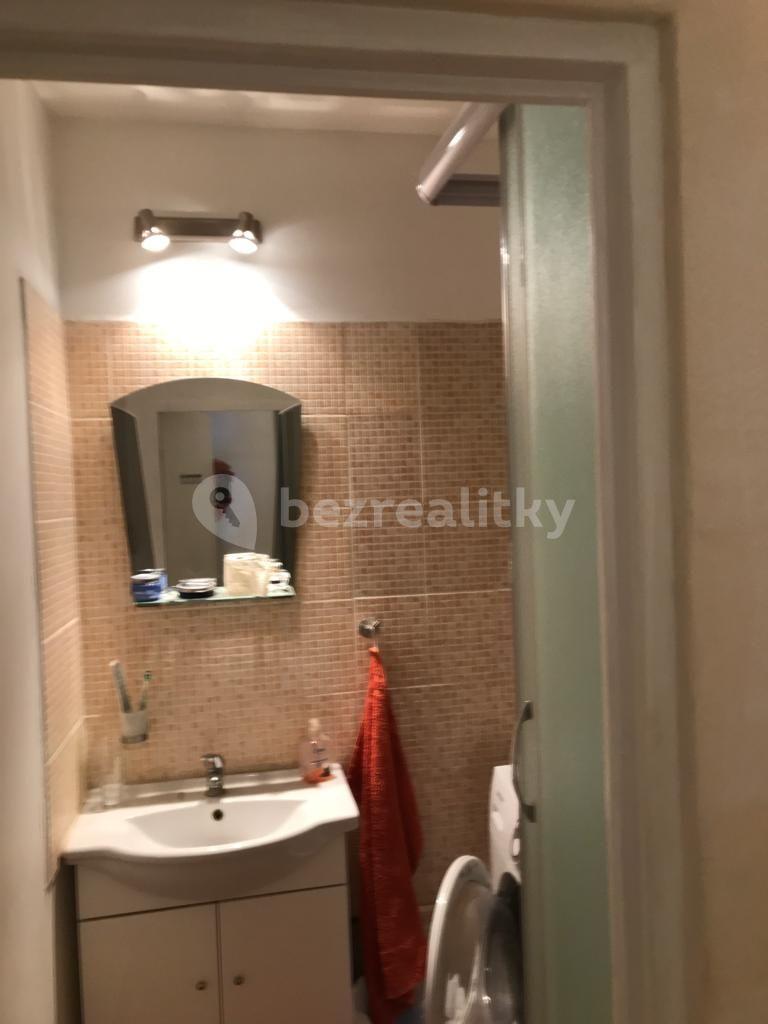 Pronájem bytu 1+1 44 m², Karlova Ves, Bratislavský kraj