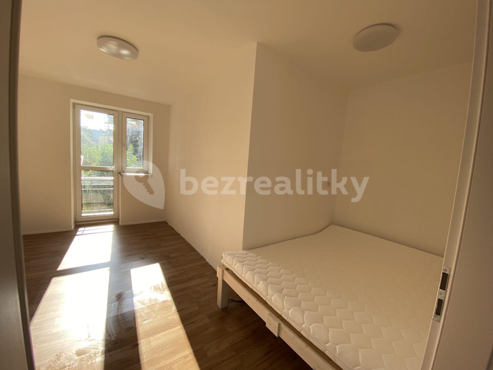 Pronájem bytu 2+kk 58 m², Zborovské náměstí, Pardubice, Pardubický kraj