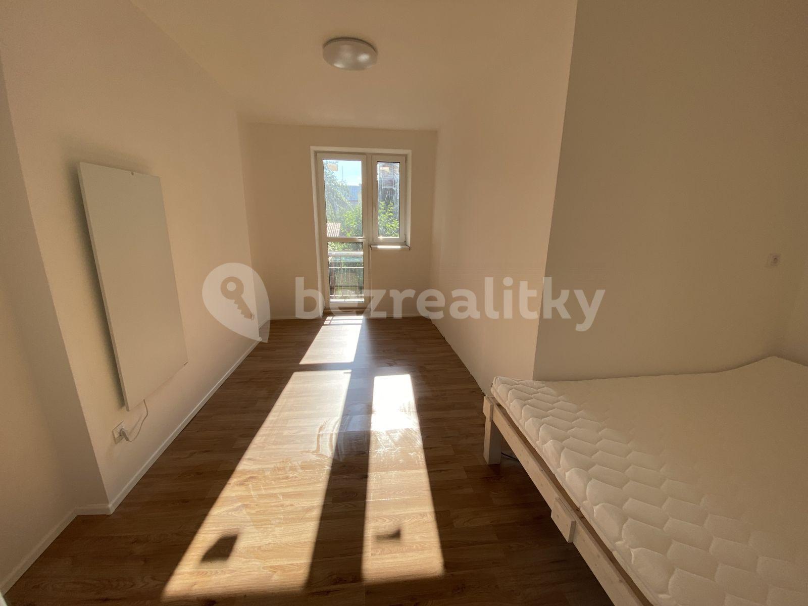 Pronájem bytu 2+kk 58 m², Zborovské náměstí, Pardubice, Pardubický kraj