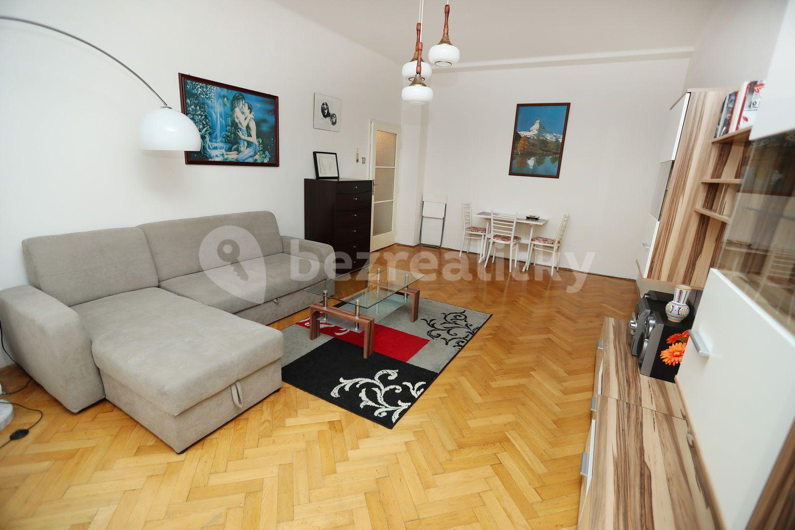 Pronájem bytu 2+kk 52 m², Heřmanova, Praha, Praha