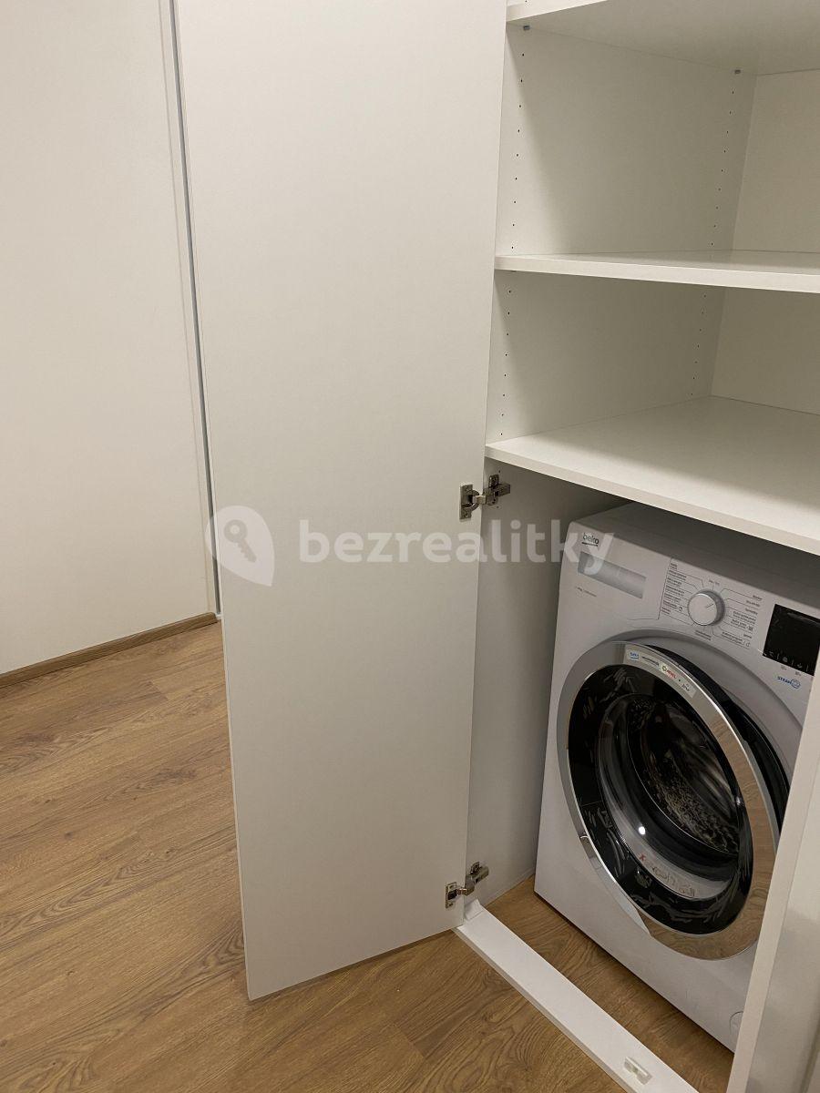 Pronájem bytu 2+kk 63 m², Stochovská, Praha, Praha