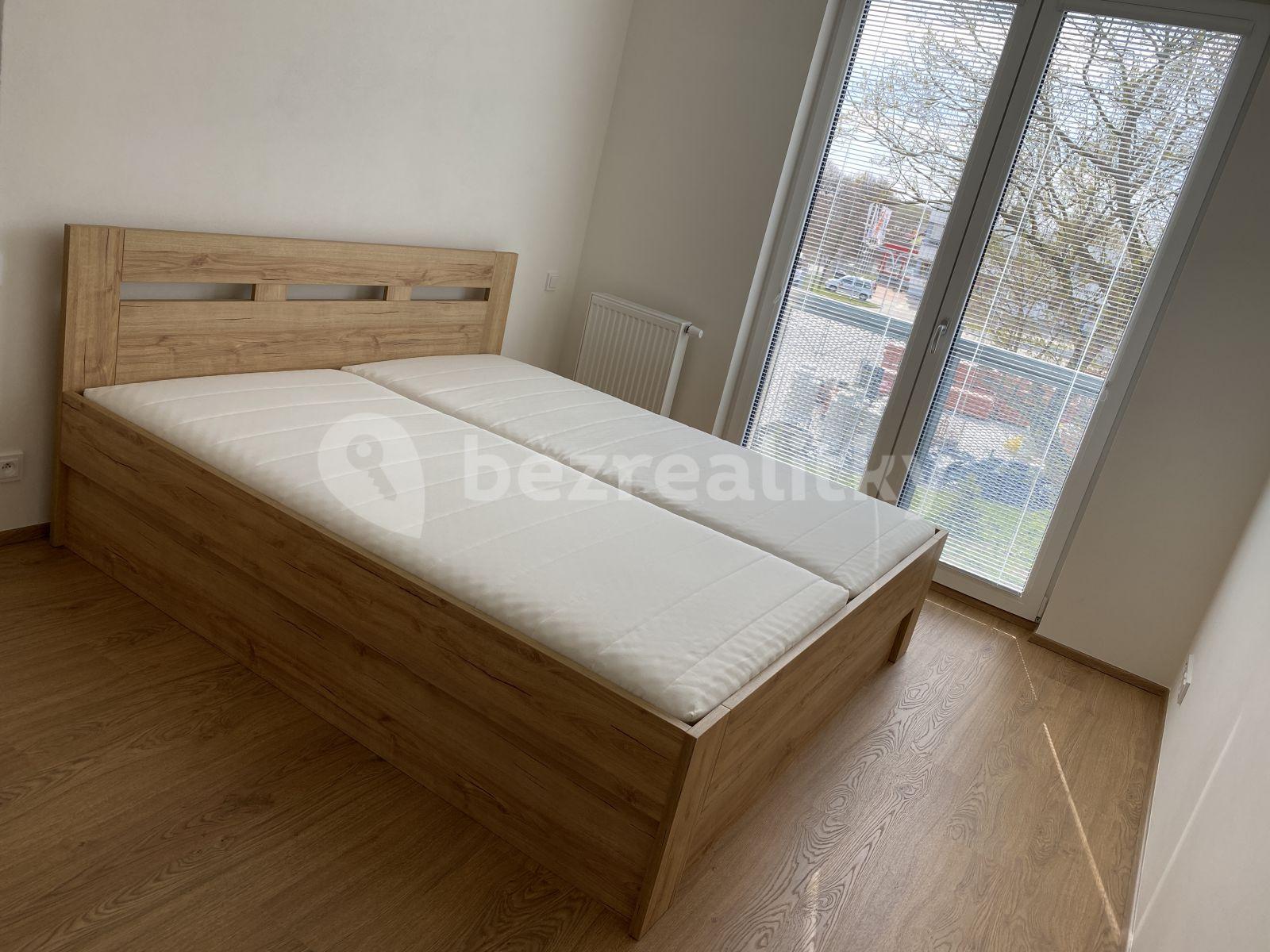 Pronájem bytu 2+kk 63 m², Stochovská, Praha, Praha