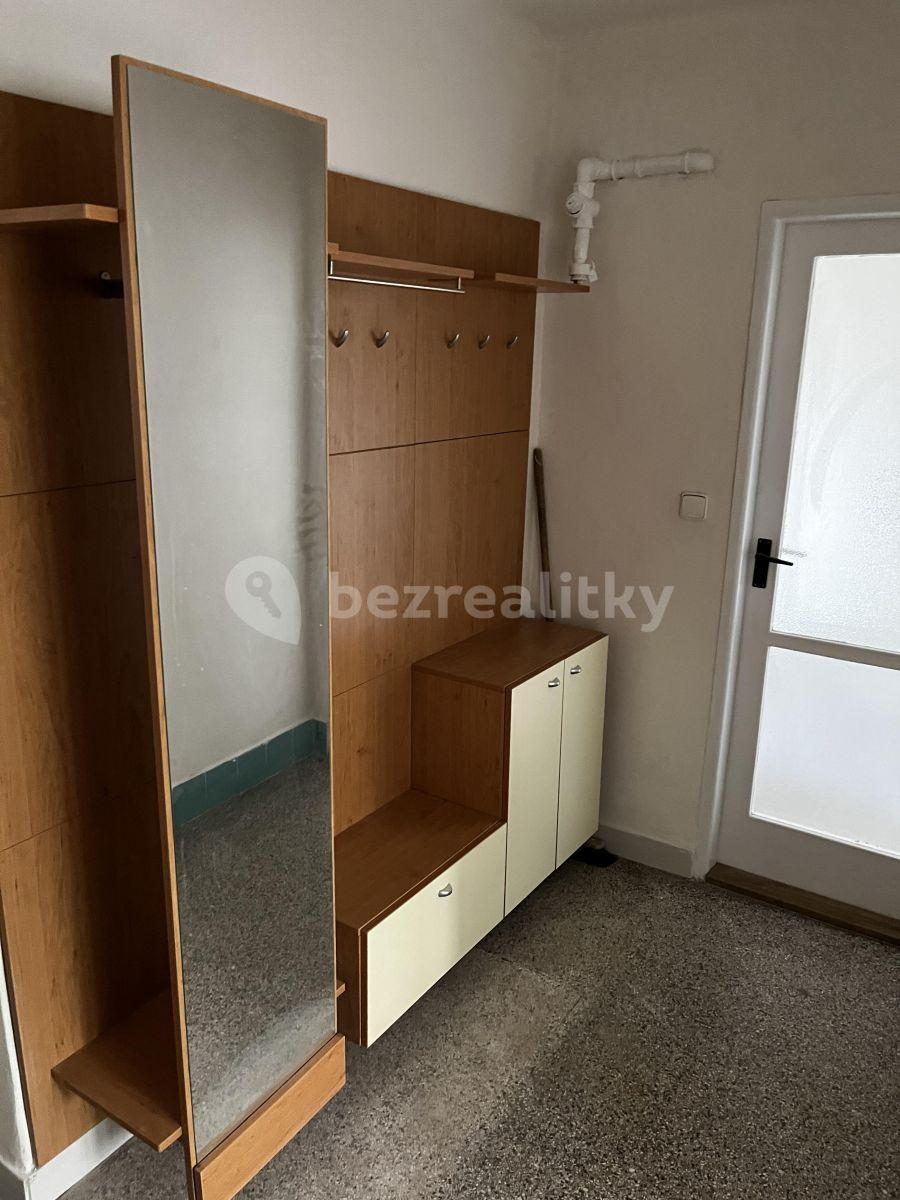 Pronájem bytu 2+1 51 m², Smetáčkova, Slaný, Středočeský kraj