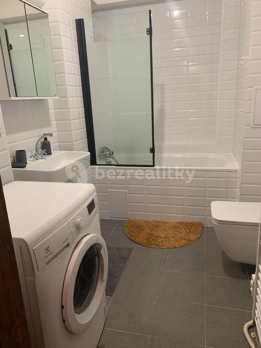 Pronájem bytu 2+kk 45 m², Jičínská, Praha, Praha