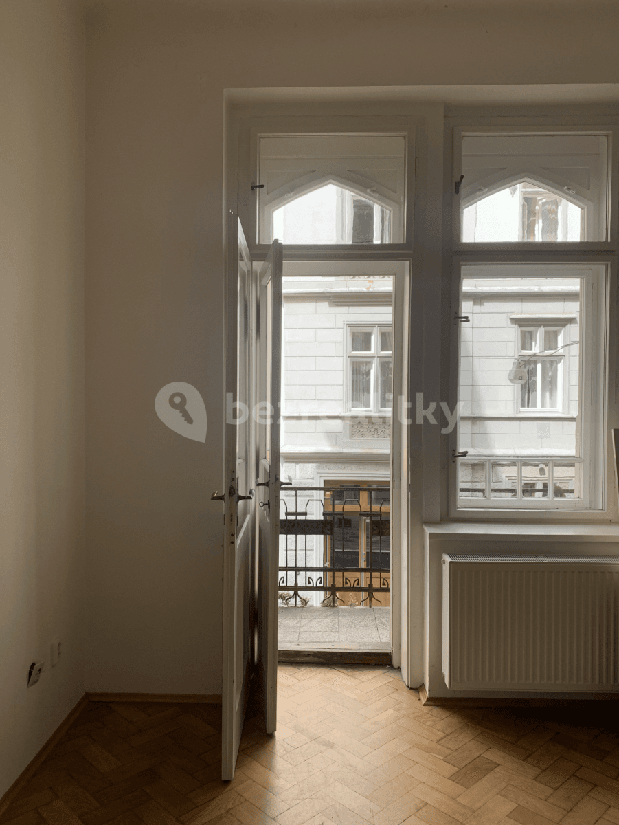 Pronájem bytu 2+kk 55 m², Voroněžská, Praha, Praha