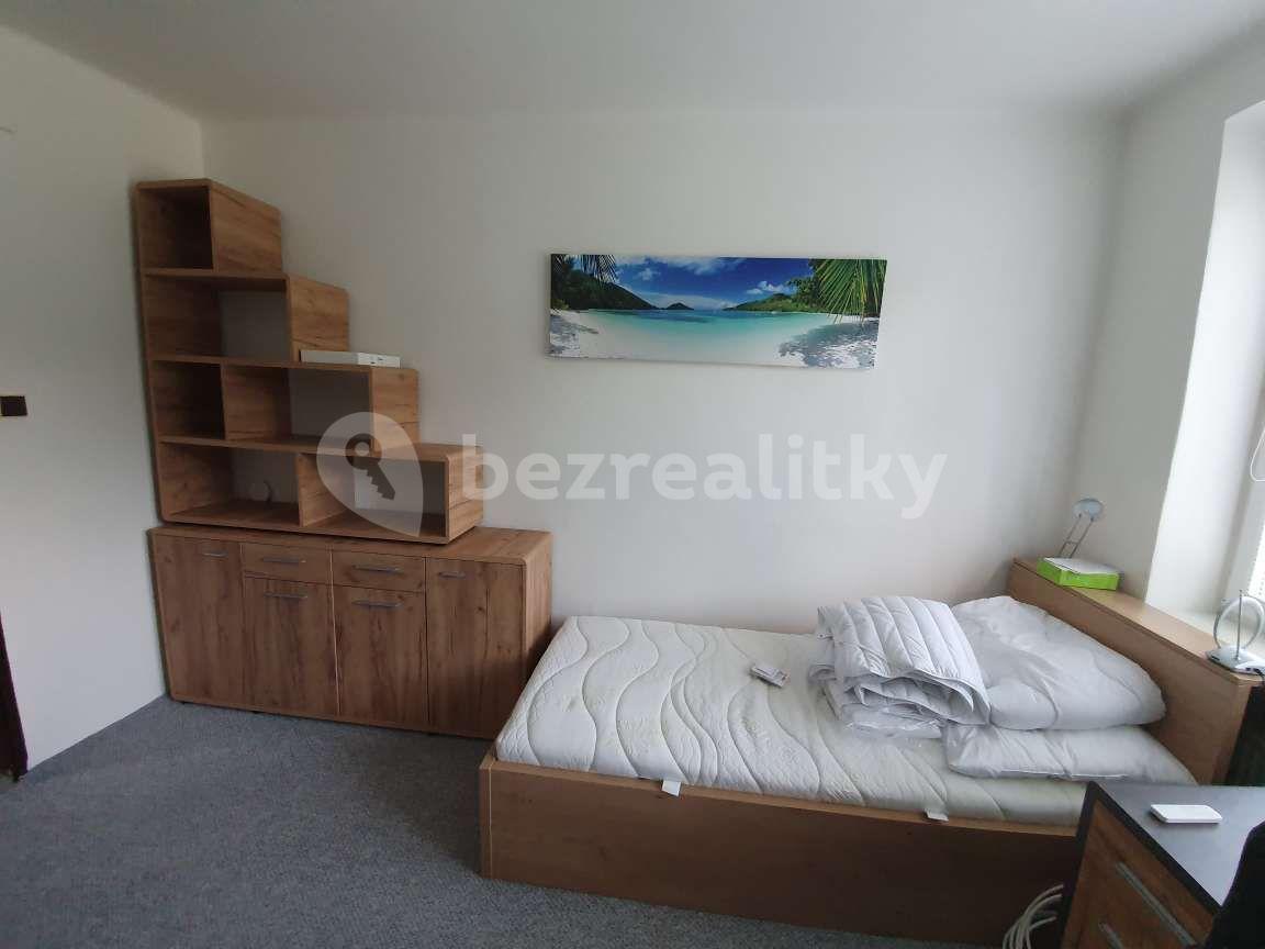 Pronájem bytu 2+1 65 m², Kamýcká, Praha, Praha