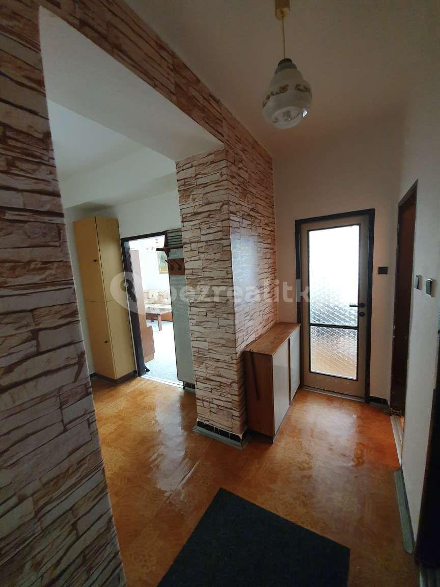 Pronájem bytu 2+1 65 m², Kamýcká, Praha, Praha