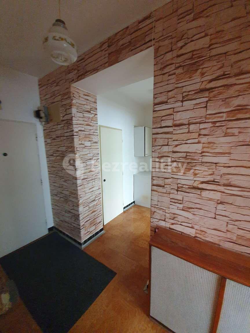 Pronájem bytu 2+1 65 m², Kamýcká, Praha, Praha