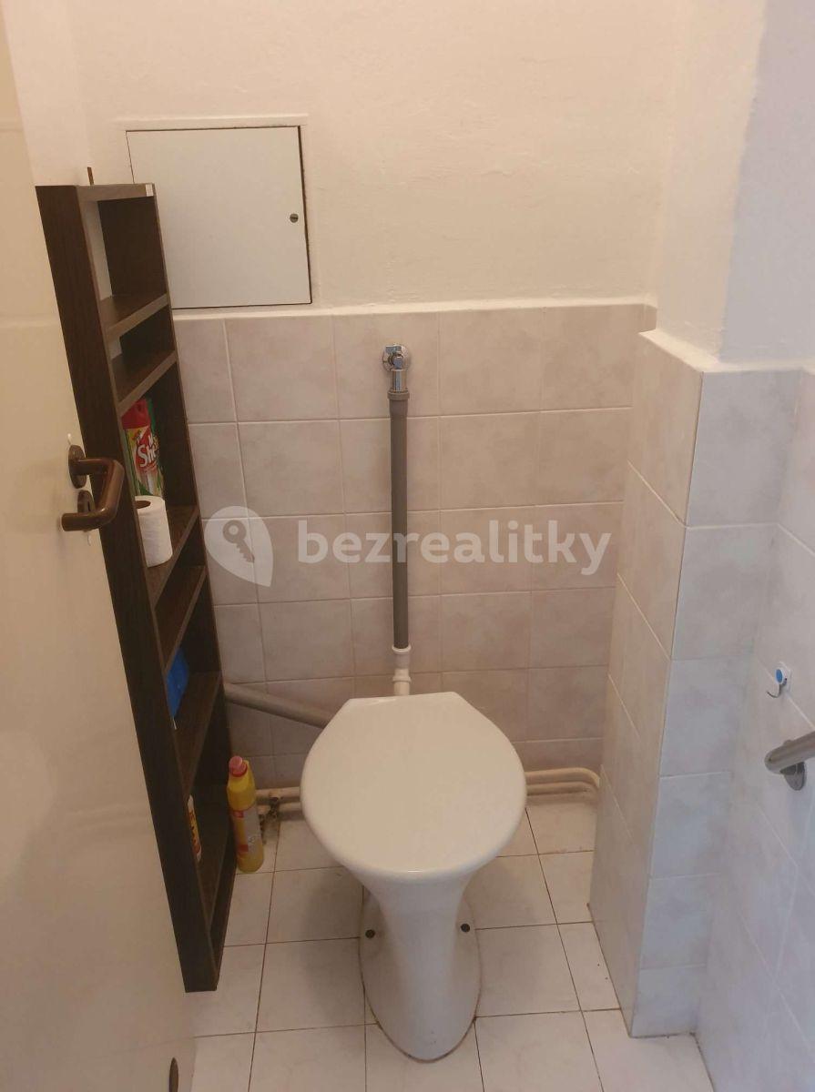 Pronájem bytu 2+1 65 m², Kamýcká, Praha, Praha