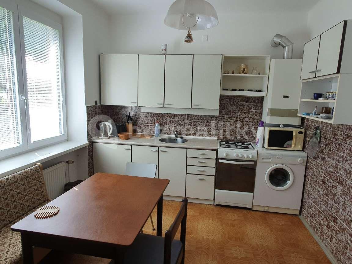 Pronájem bytu 2+1 65 m², Kamýcká, Praha, Praha