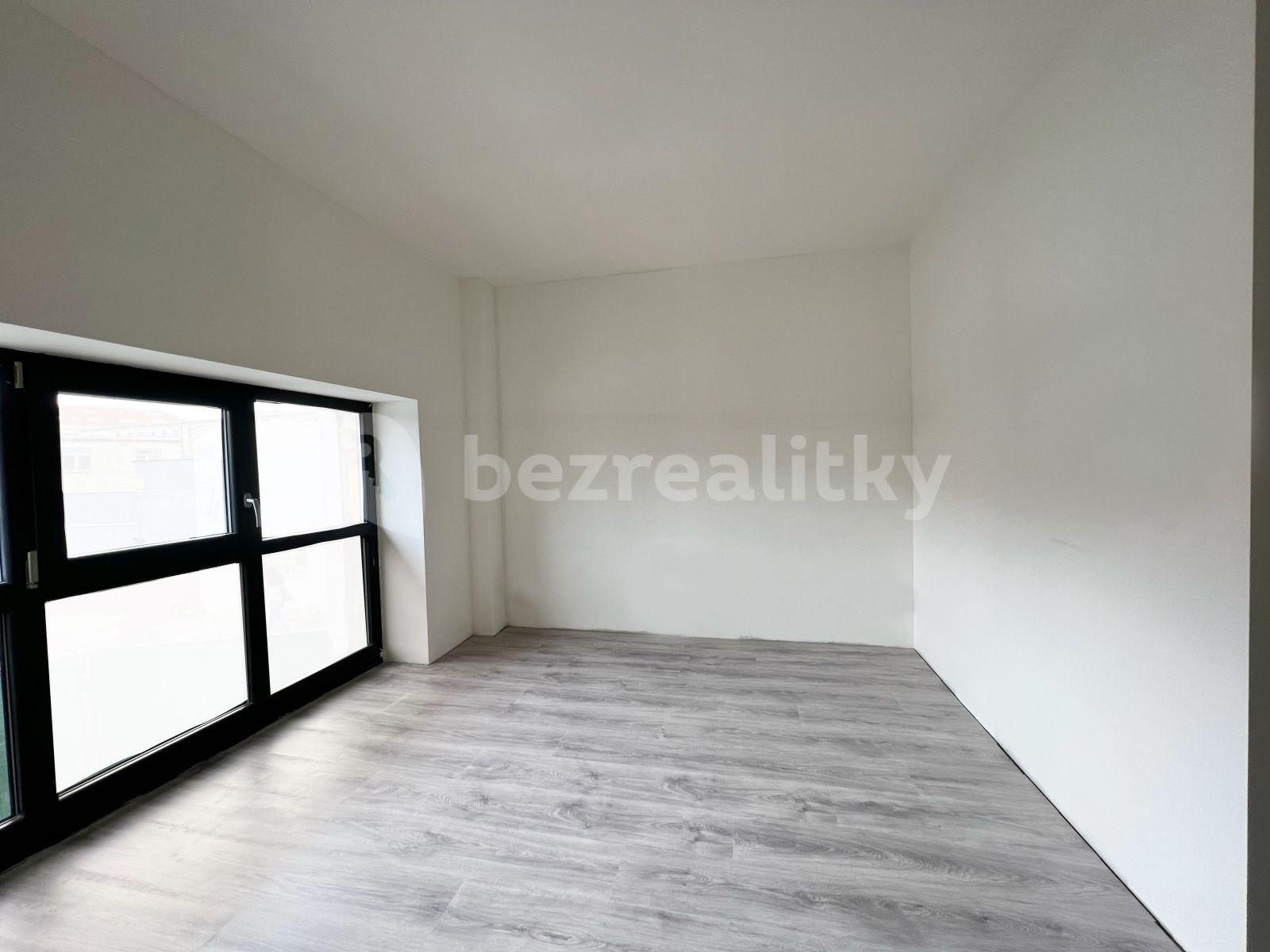 Pronájem bytu 1+kk 16 m², Hybešova, Brno, Jihomoravský kraj