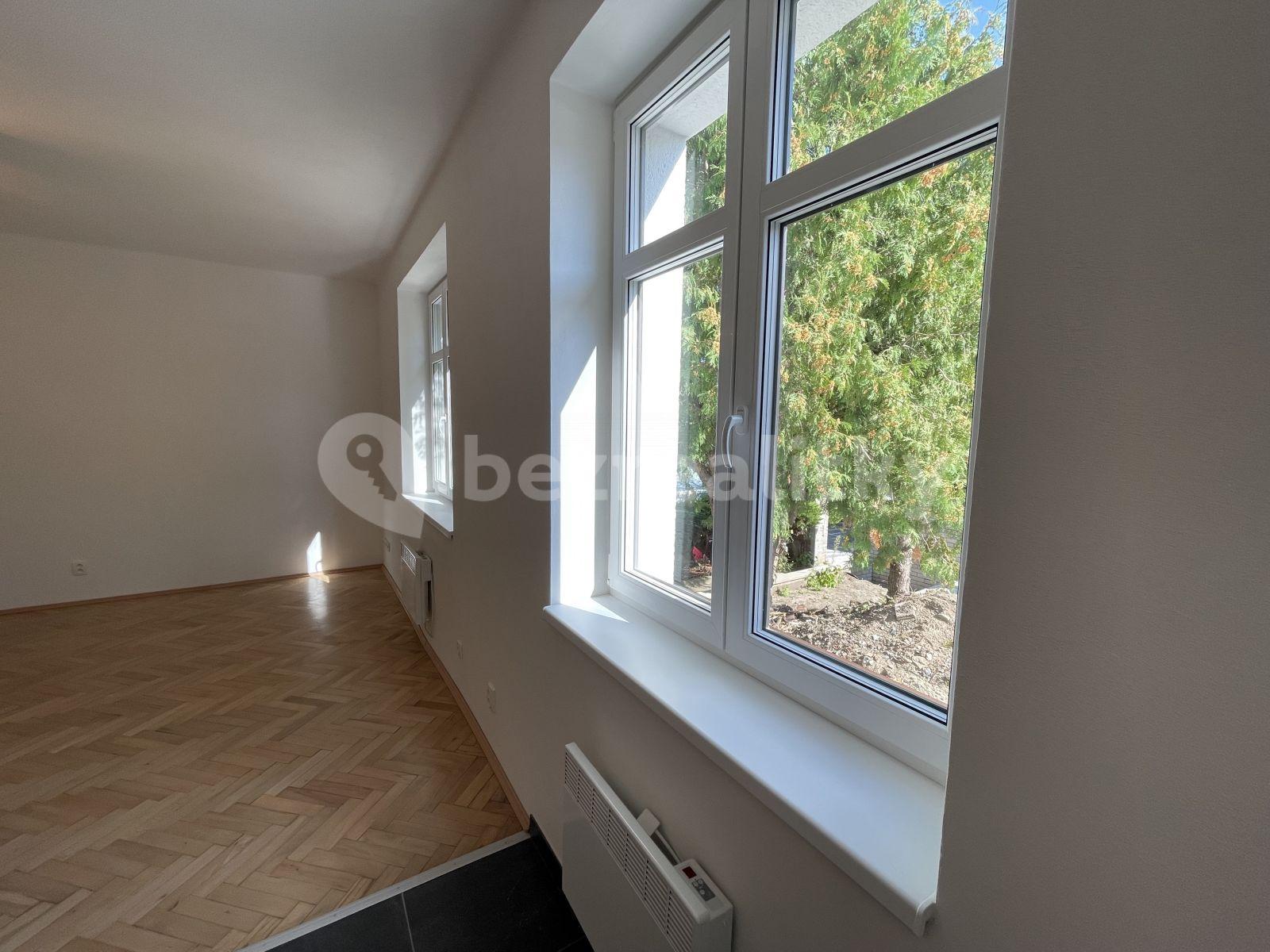 Pronájem bytu 2+kk 52 m², Na Pláni, Praha, Praha