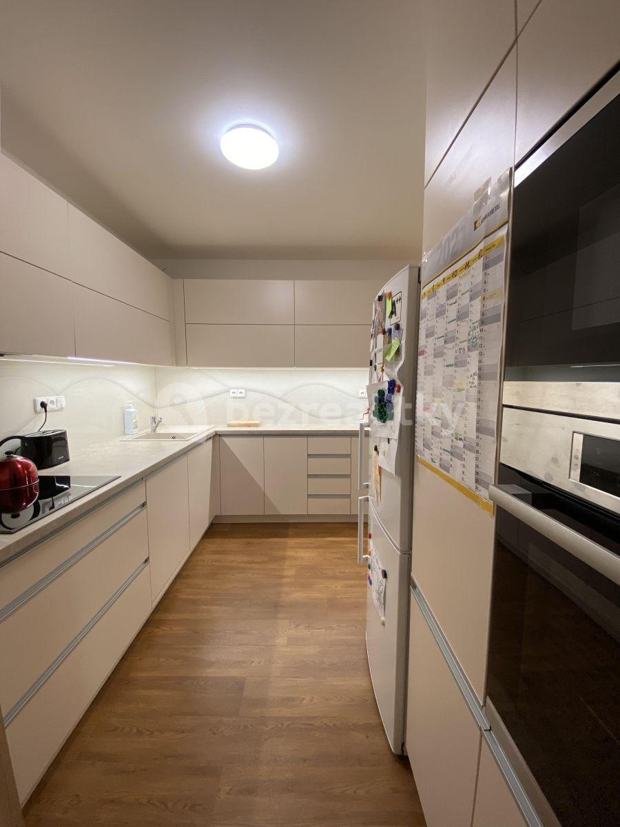 Pronájem bytu 3+kk 74 m², Plevenská, Praha, Praha