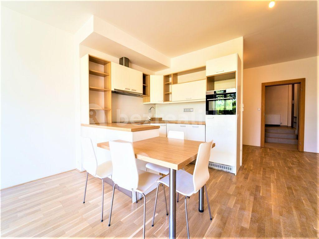 Pronájem bytu 1+kk 77 m², K Lesu, Praha, Praha