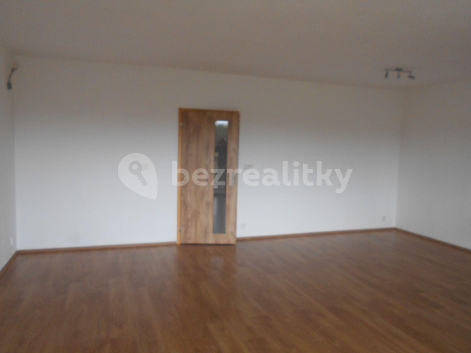 Pronájem bytu 2+kk 68 m², Mattioliho, Praha, Praha