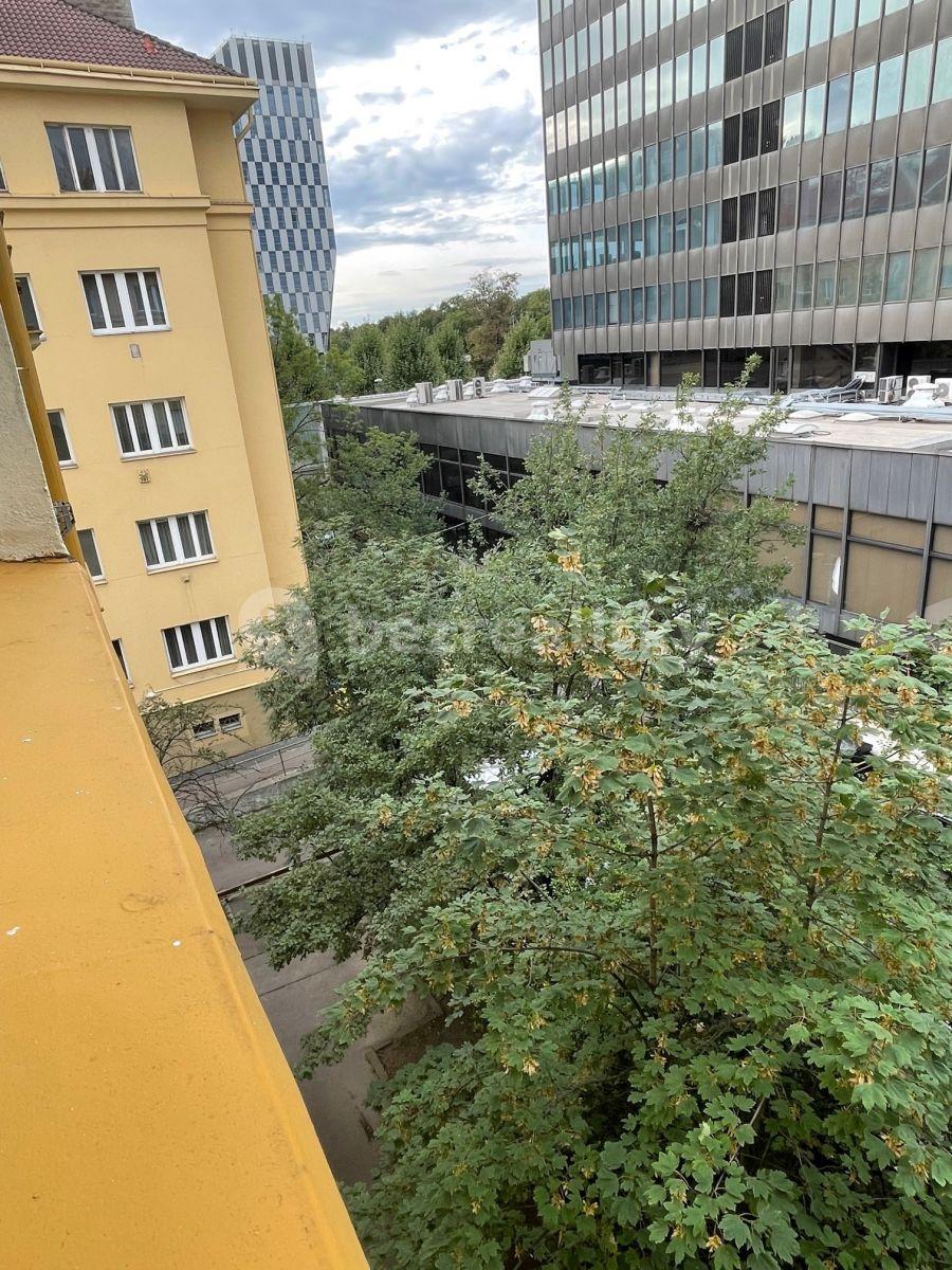 Pronájem bytu 2+kk 51 m², Kouřimská, Praha, Praha