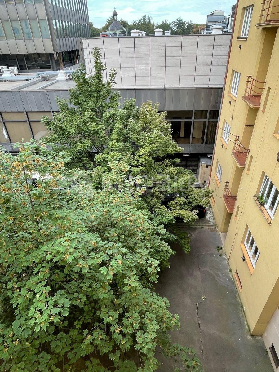 Pronájem bytu 2+kk 51 m², Kouřimská, Praha, Praha