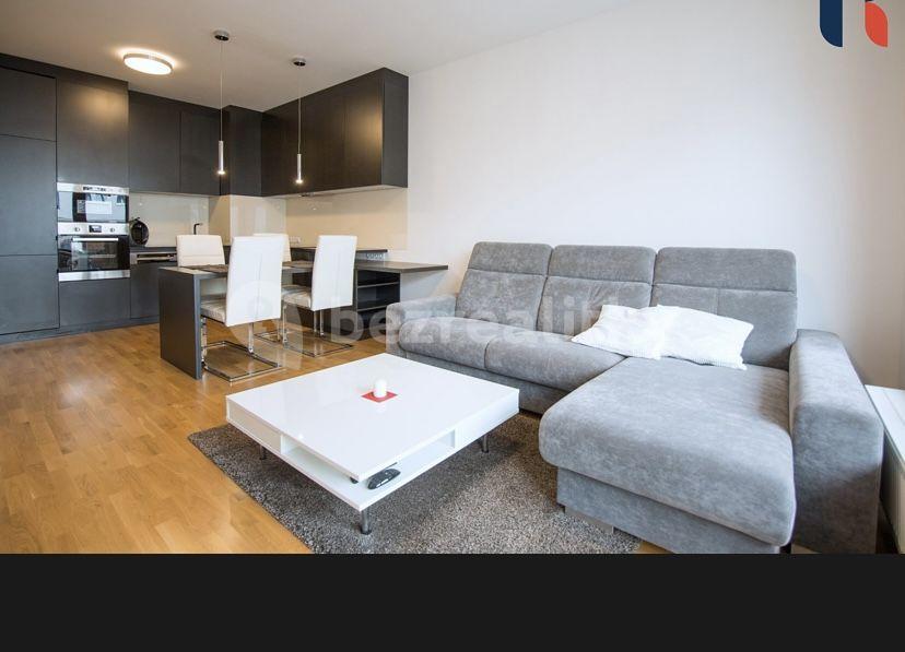 Pronájem bytu 2+kk 50 m², Plzeňská, Praha, Praha