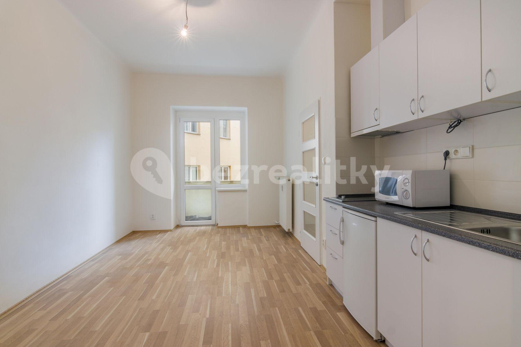 Pronájem bytu 2+kk 45 m², U Pernštejnských, Praha, Praha