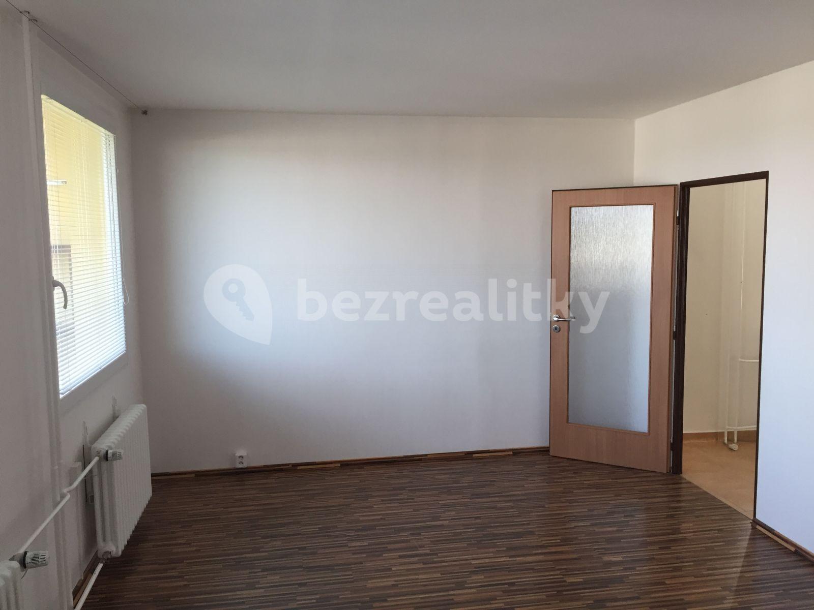 Pronájem bytu 3+1 72 m², Stříbrského, Praha, Praha