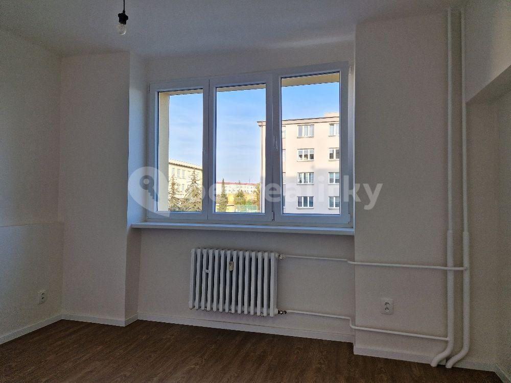 Pronájem bytu 1+1 47 m², Litevská, Praha, Praha