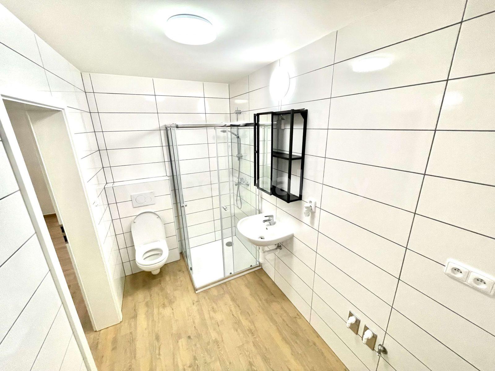 Pronájem bytu 3+kk 84 m², Hřebečská, Buštěhrad, Středočeský kraj