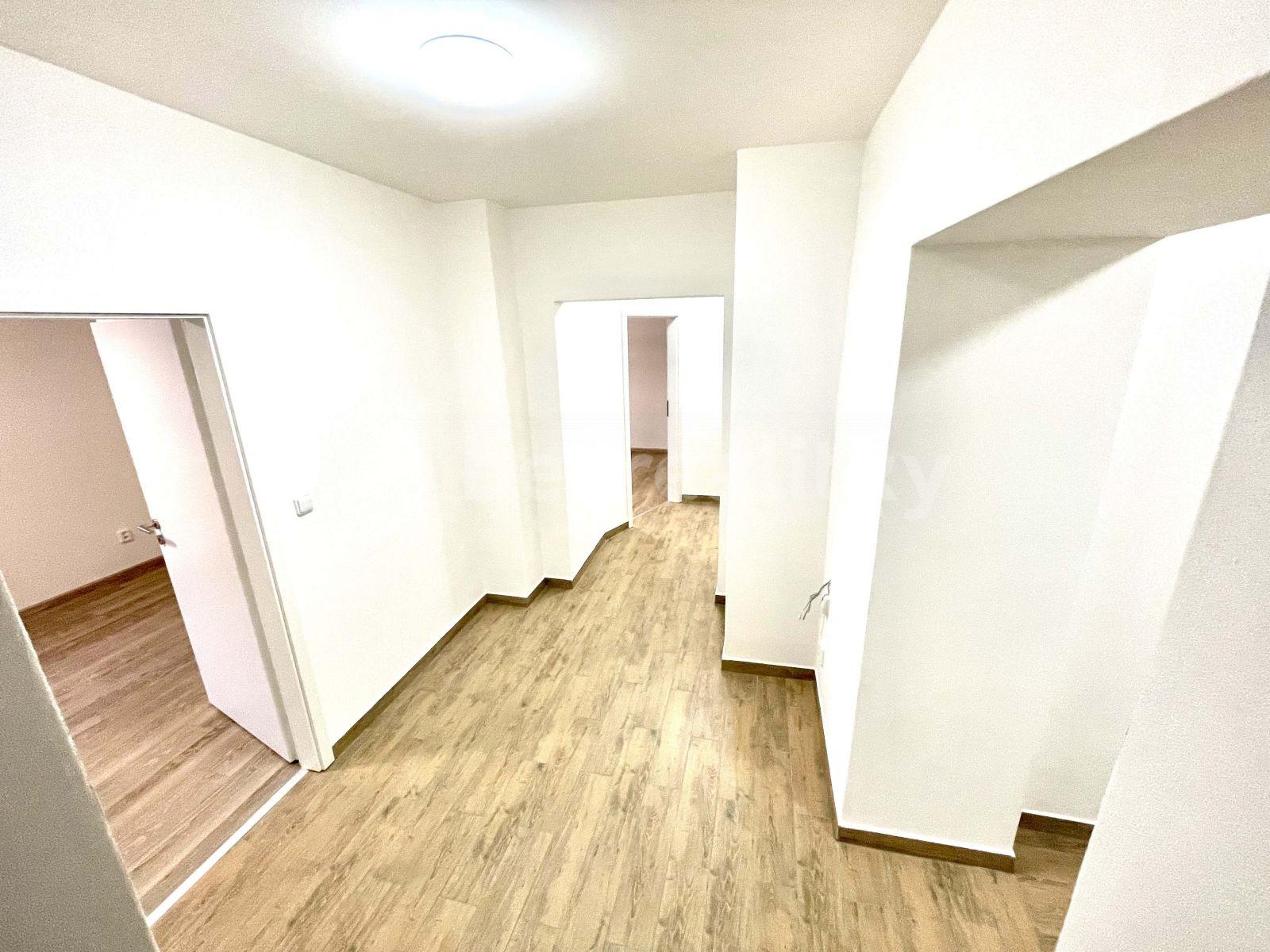 Pronájem bytu 3+kk 84 m², Hřebečská, Buštěhrad, Středočeský kraj