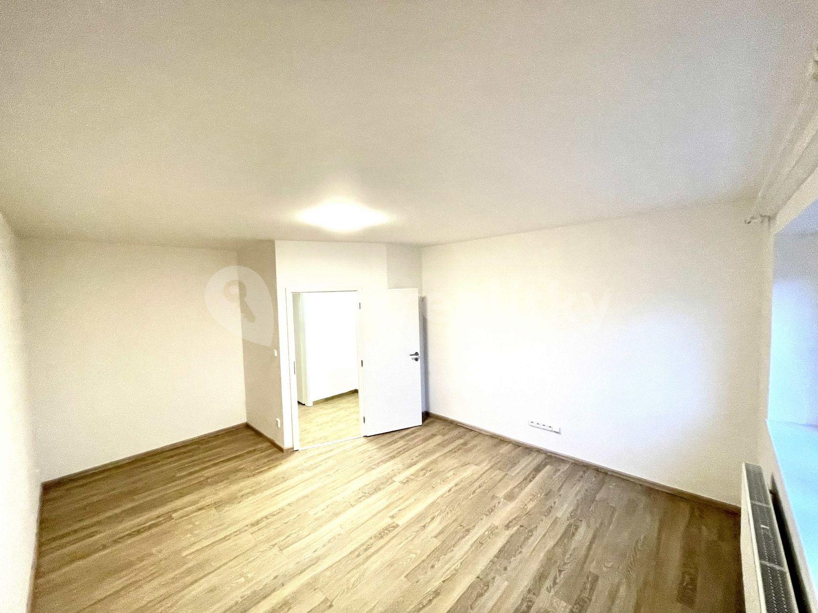 Pronájem bytu 3+kk 84 m², Hřebečská, Buštěhrad, Středočeský kraj