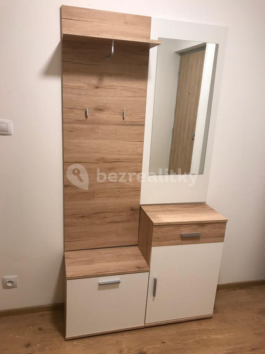 Pronájem bytu 2+kk 48 m², Sudoměřská, Praha, Praha