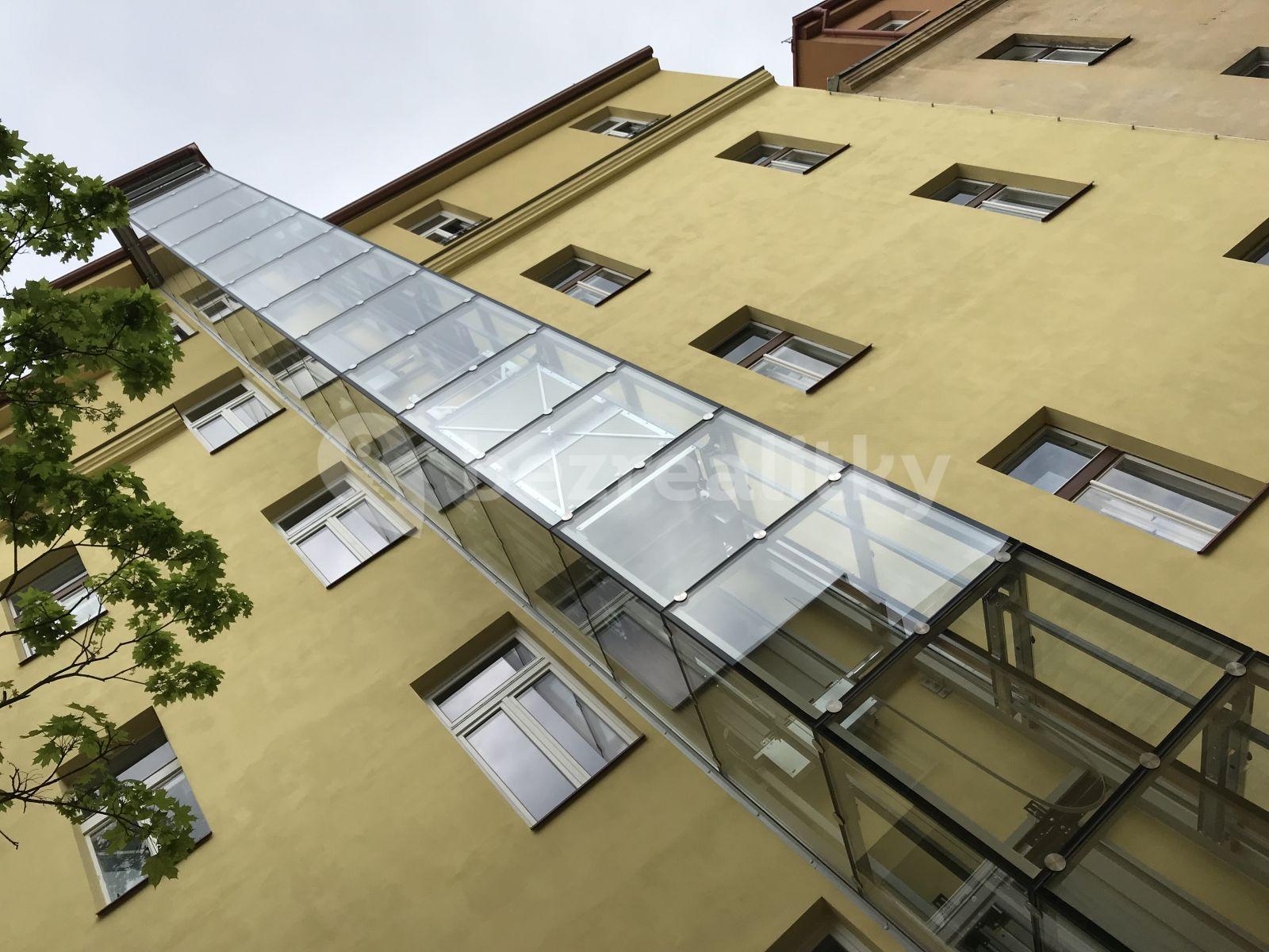 Pronájem bytu 2+kk 48 m², Sudoměřská, Praha, Praha