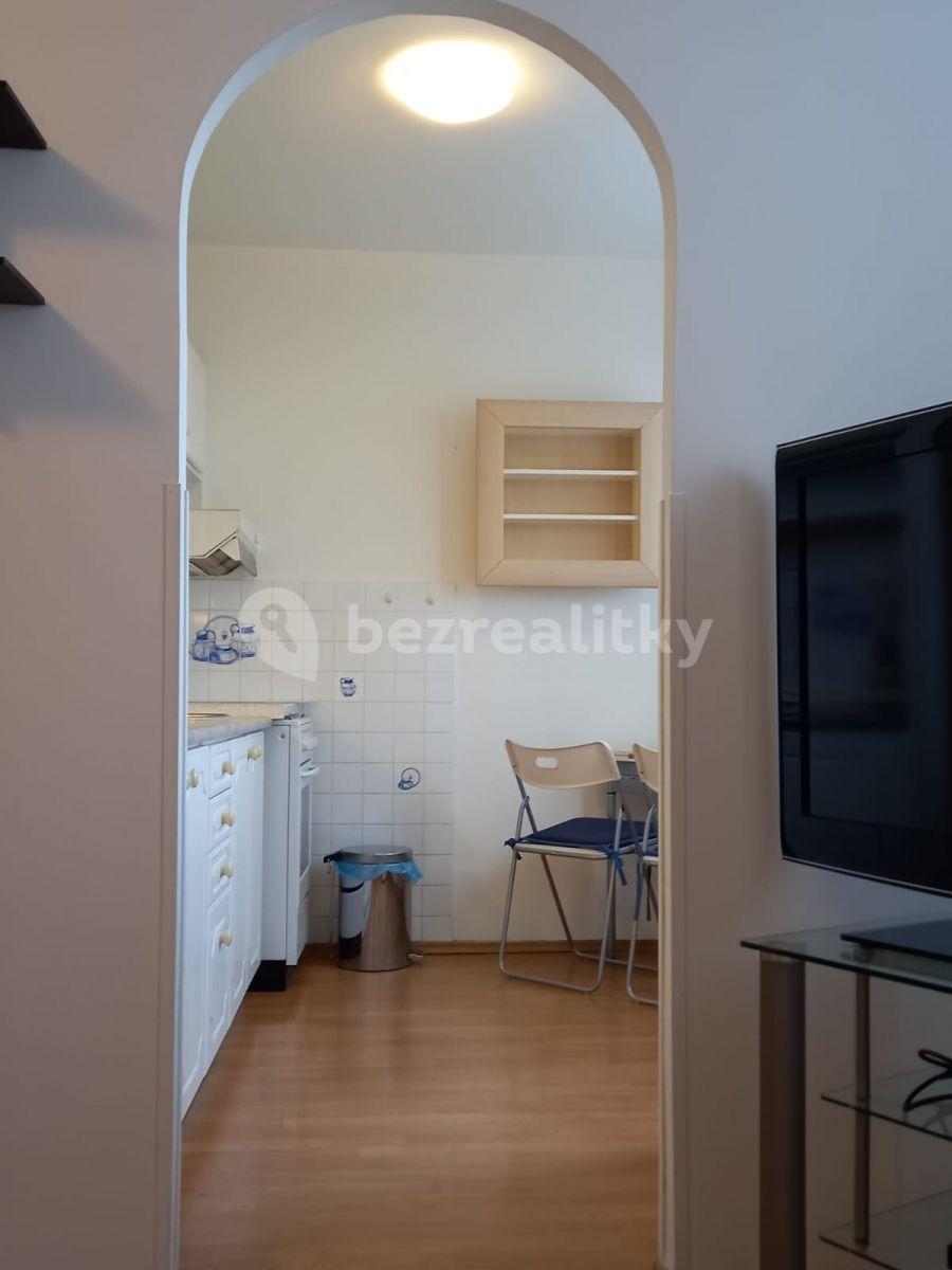 Pronájem bytu 3+1 66 m², Jablonecká, Praha, Praha