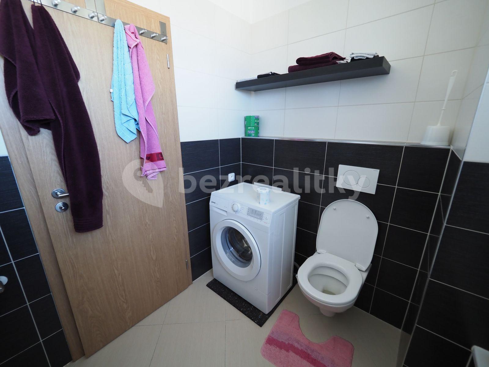 Pronájem bytu 2+kk 60 m², Honzíkova, Praha, Praha